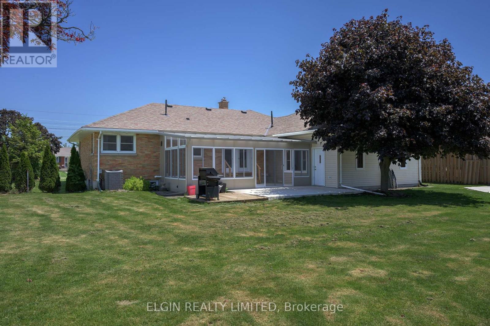 2 LYNDALE AVENUE - 10
