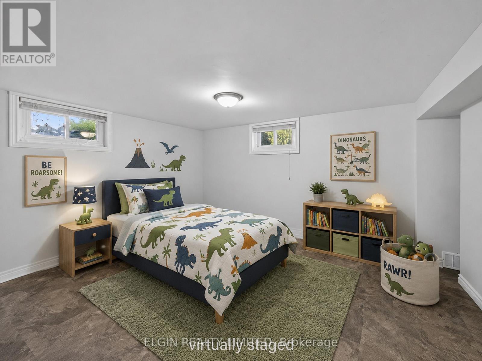 2 LYNDALE AVENUE - 39