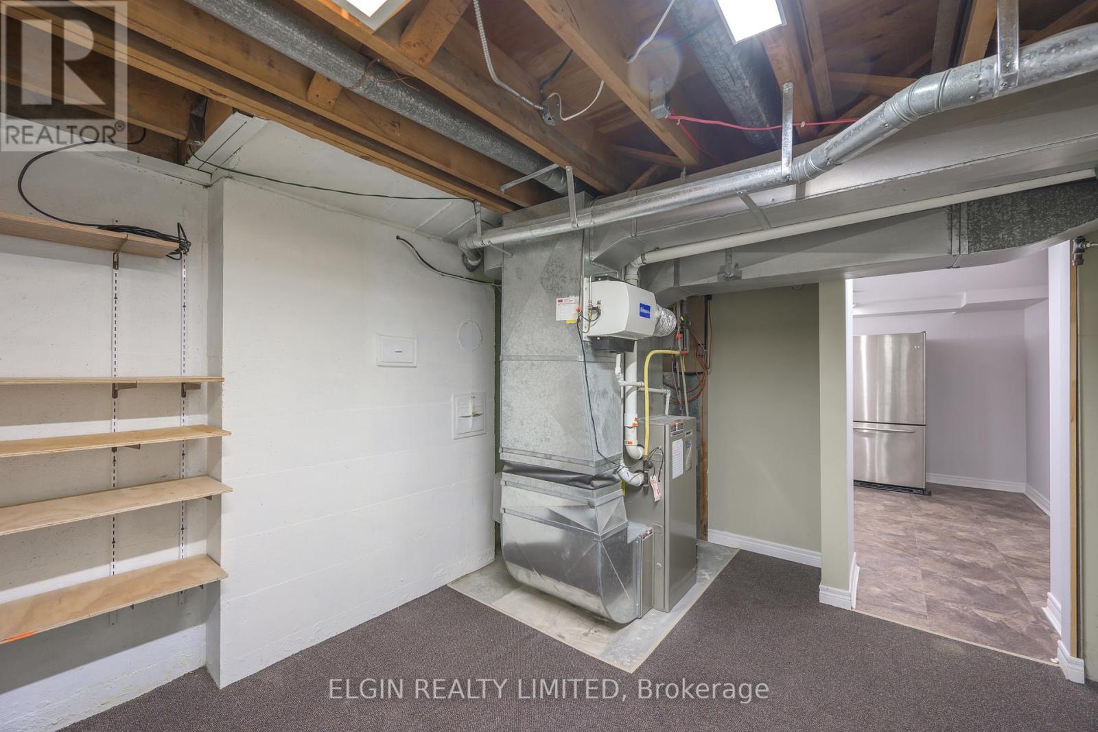 2 LYNDALE AVENUE - 47
