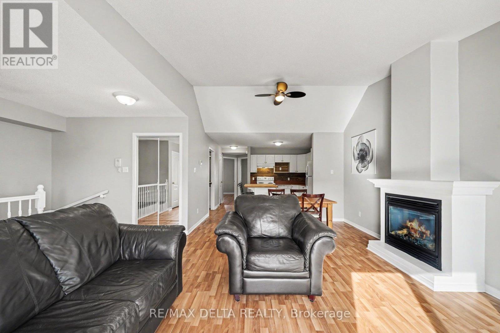 #204 88 LAFLECHE BOULEVARD - 12
