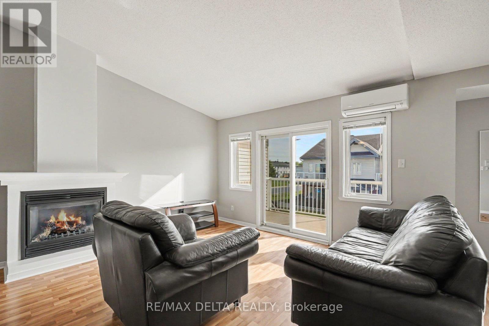 #204 88 LAFLECHE BOULEVARD - 13