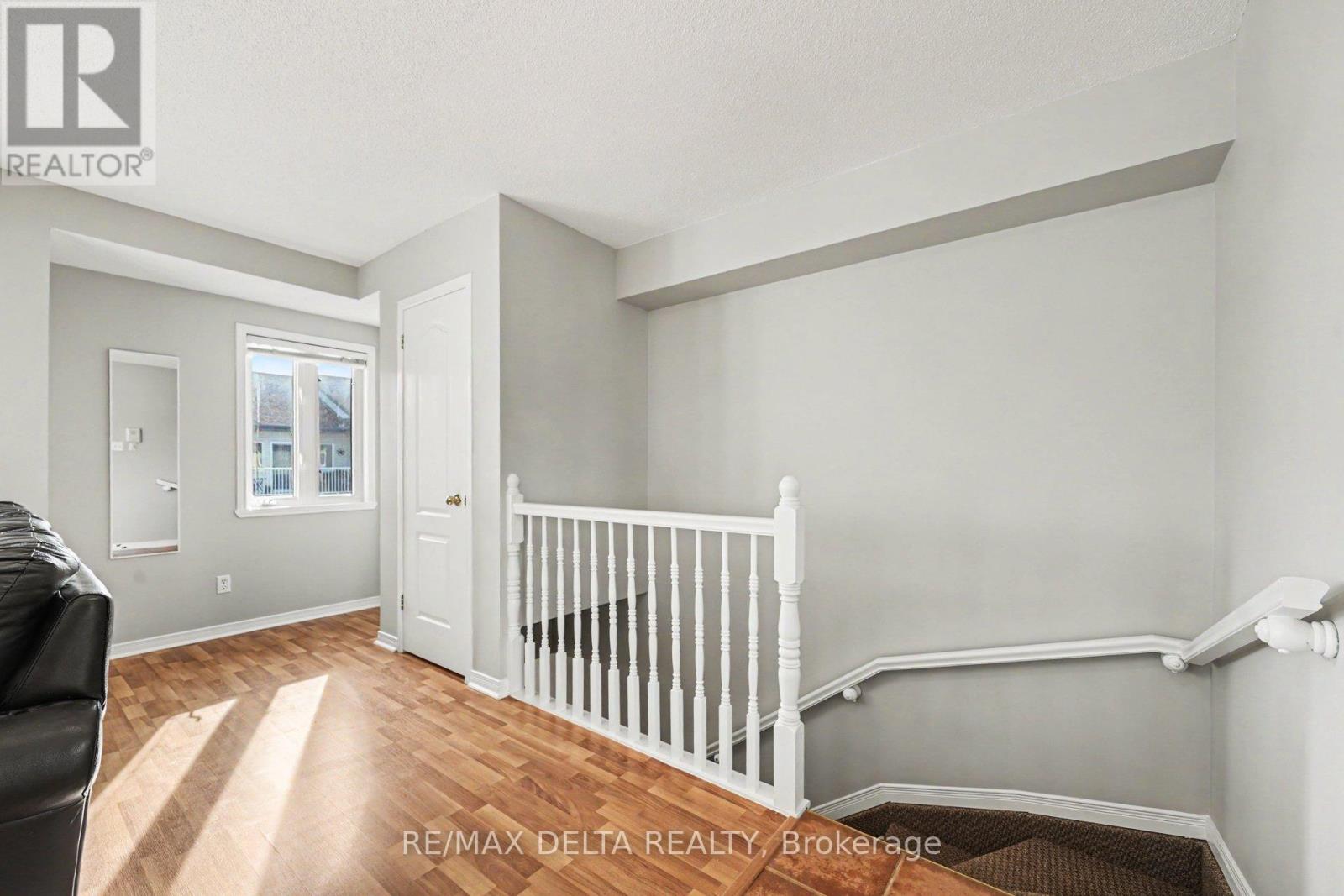 #204 88 LAFLECHE BOULEVARD - 6