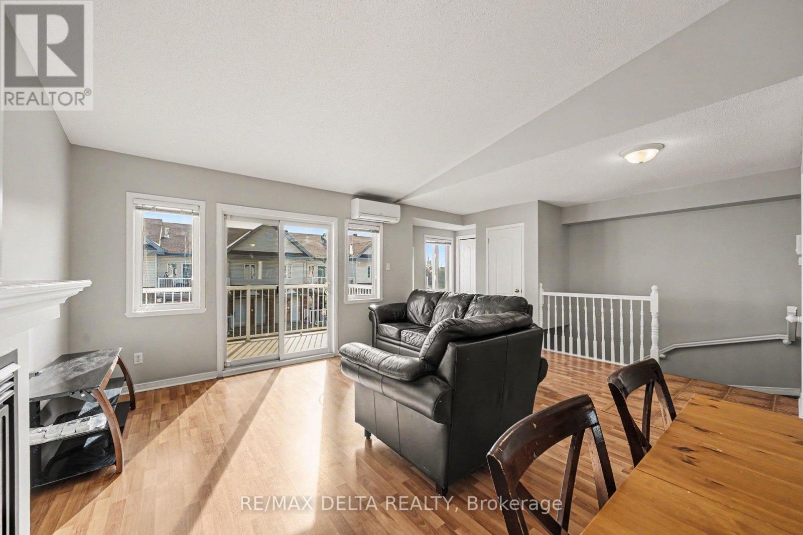 #204 88 LAFLECHE BOULEVARD - 7