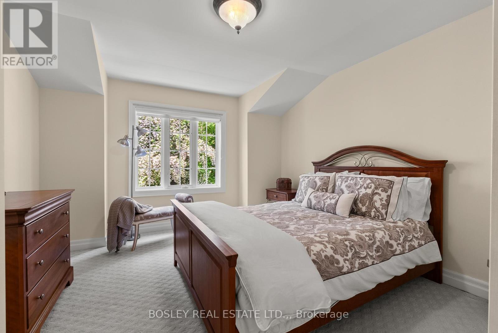 #10 222 RICARDO STREET - 21