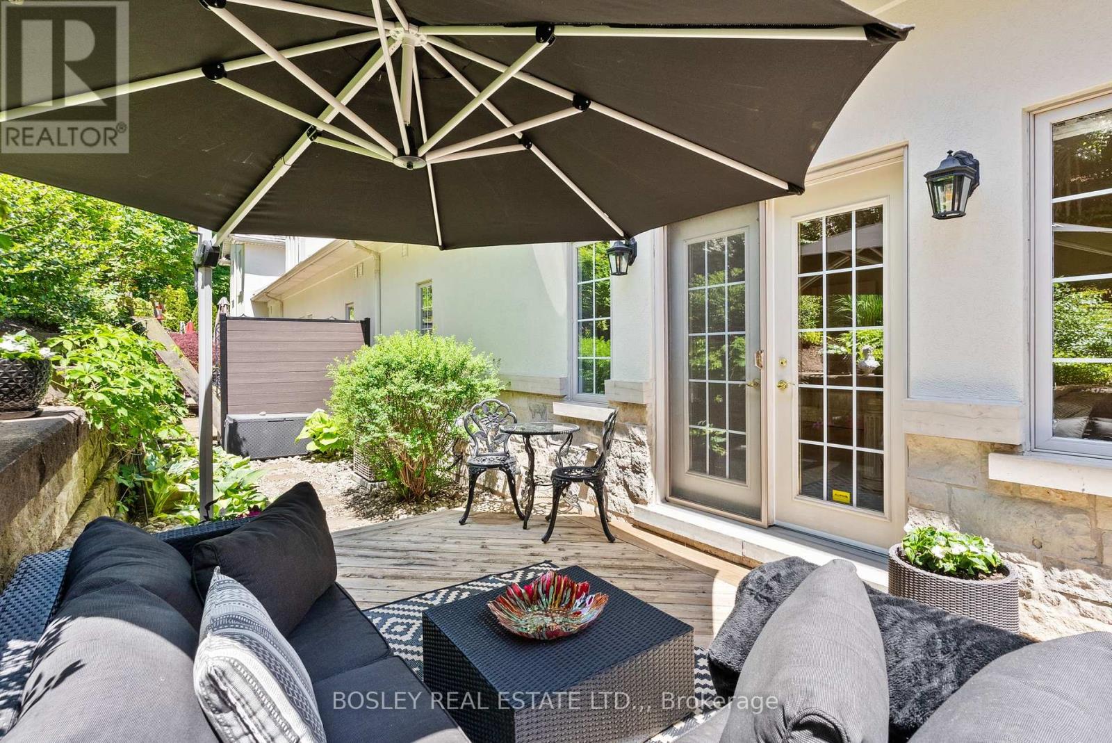 #10 222 RICARDO STREET - 28