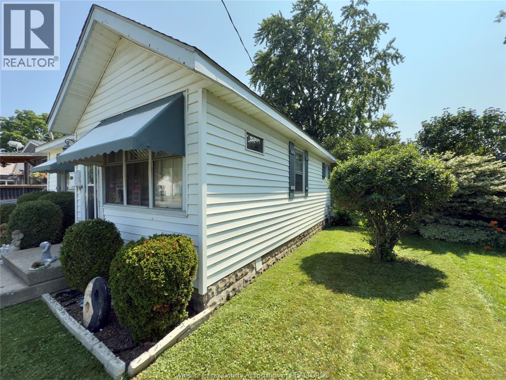 83 VICTORIA AVENUE - 24