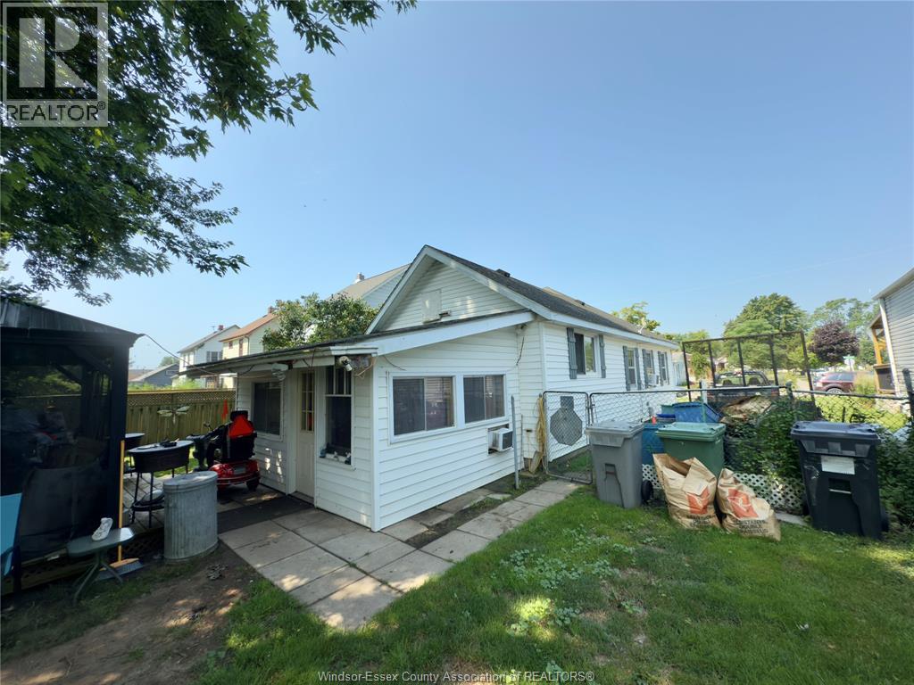 83 VICTORIA AVENUE - 28
