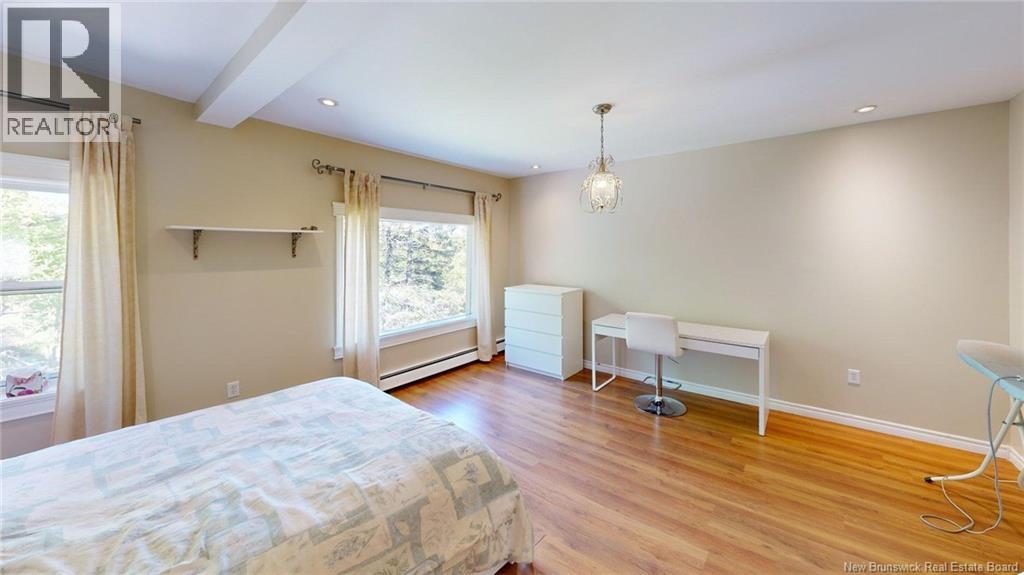 3 Alexandra Street - 19