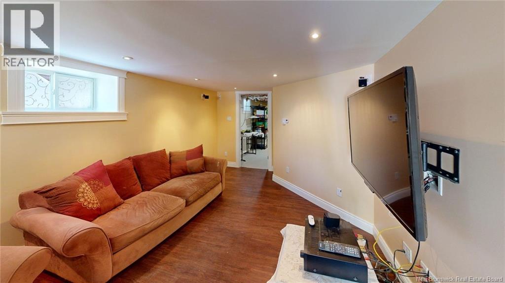 3 Alexandra Street - 35