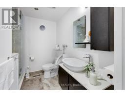 Living room - 8 Suraty Avenue, Toronto, ON M1P4E1 Photo 12