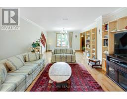 8 Suraty Avenue, Toronto, ON M1P4E1 Photo 16