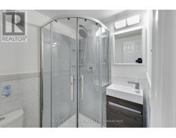 8 Suraty Avenue, Toronto, ON M1P4E1 Photo 29