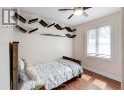 Bedroom 3 - 8 Suraty Avenue, Toronto, ON M1P4E1 Photo 9