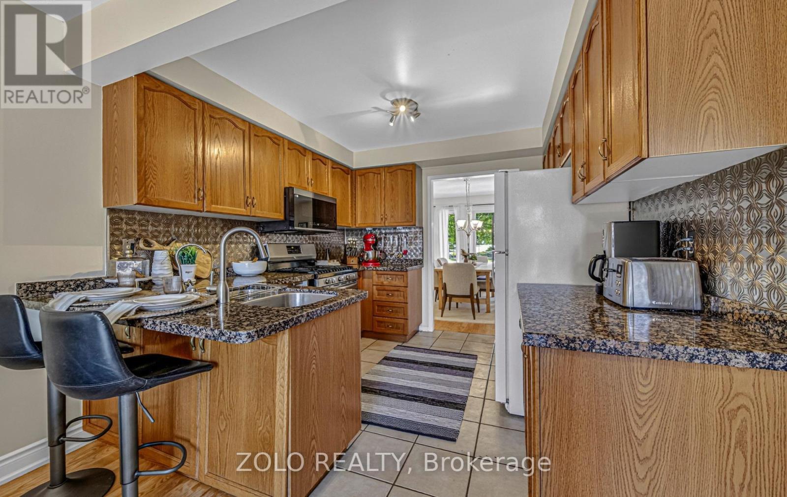4 TRELLANOCK AVENUE - 10
