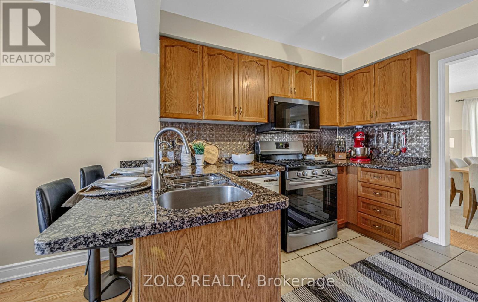 4 TRELLANOCK AVENUE - 11