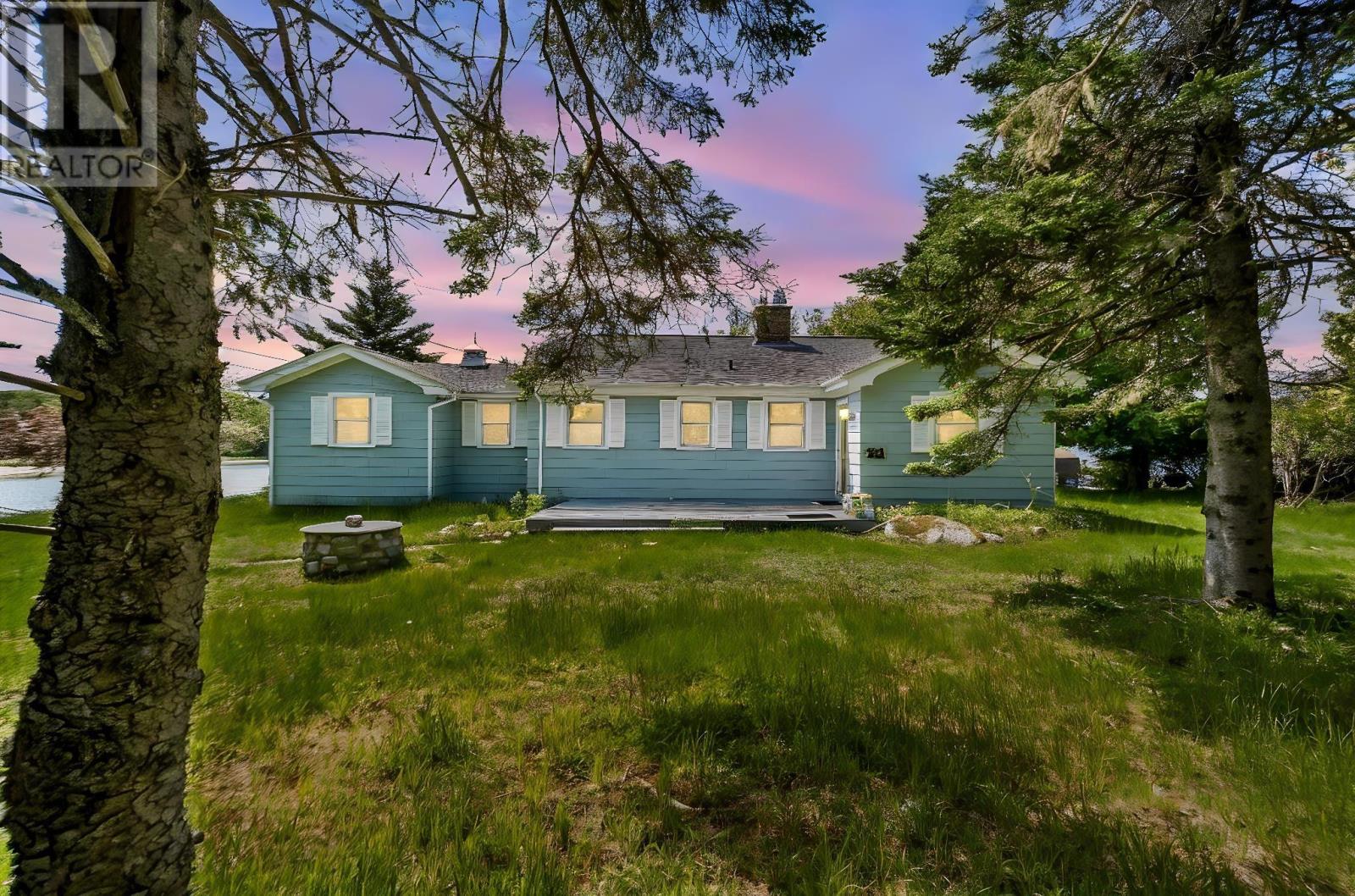211 Sunset Drive - 2