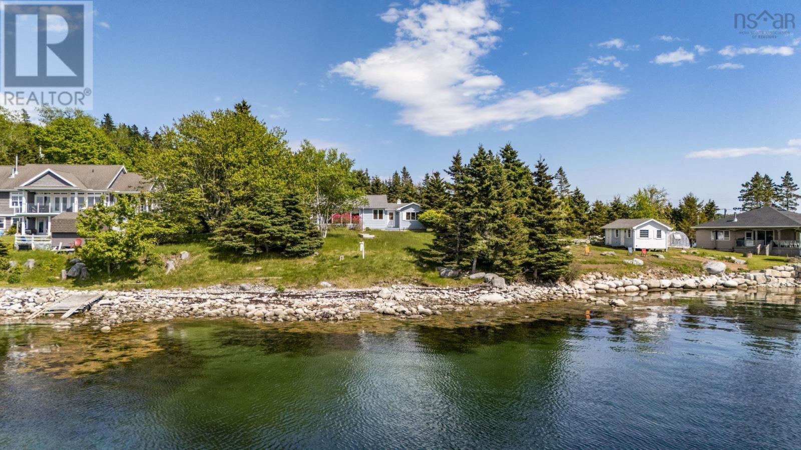 211 Sunset Drive - 38