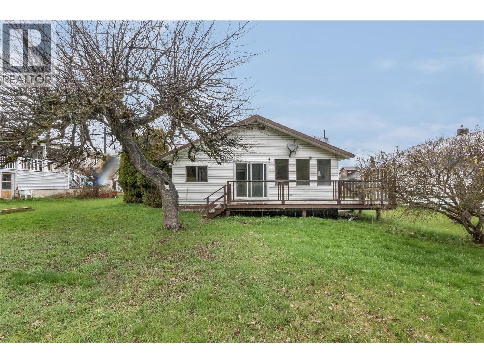 320 RIVER Lane - 11