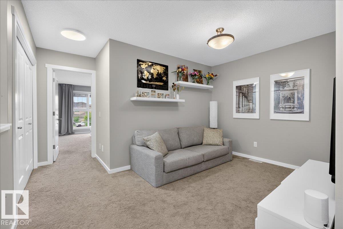 12803 205 ST NW, Edmonton
