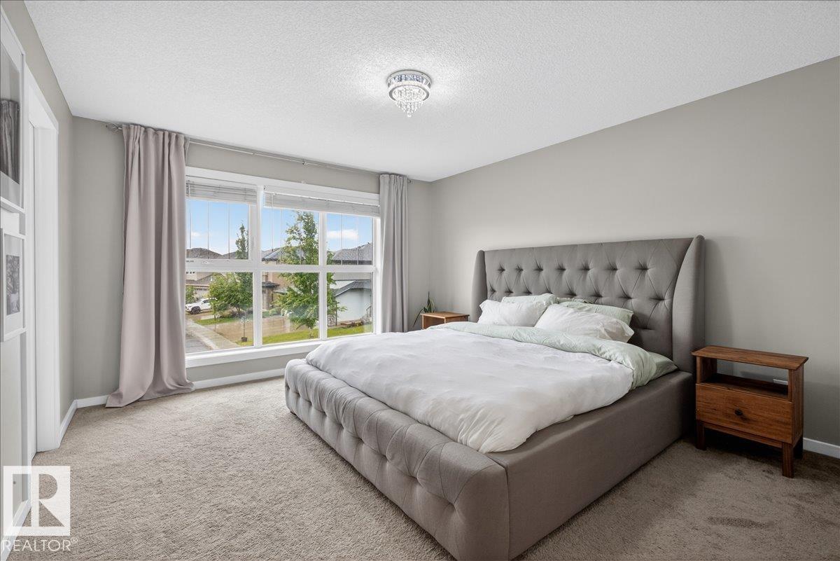 12803 205 ST NW, Edmonton