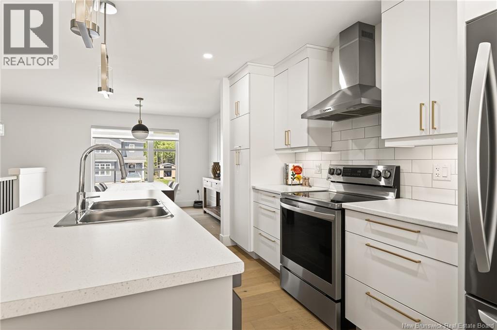 14 Beau Domaine Court - 13