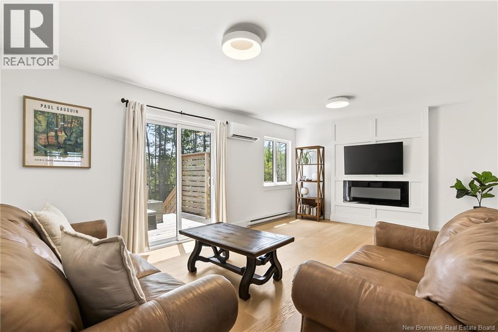 14 Beau Domaine Court - 16
