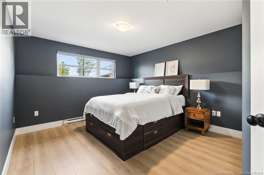 14 Beau Domaine Court - 23