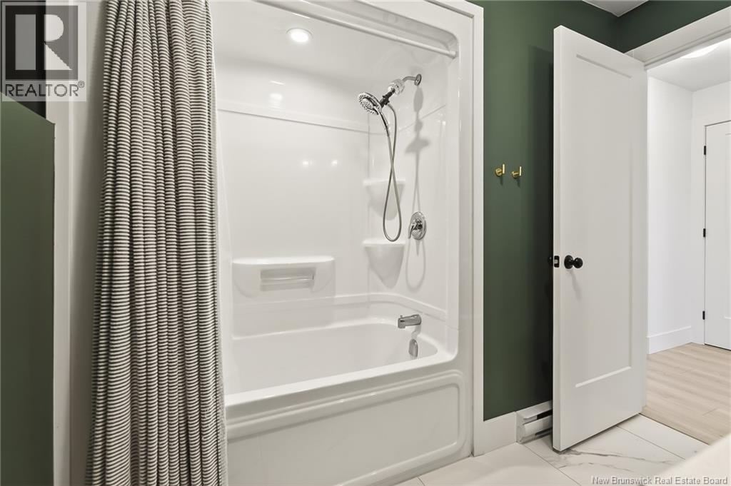 14 Beau Domaine Court - 27