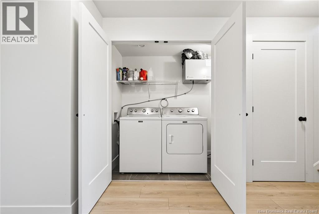 14 Beau Domaine Court - 28