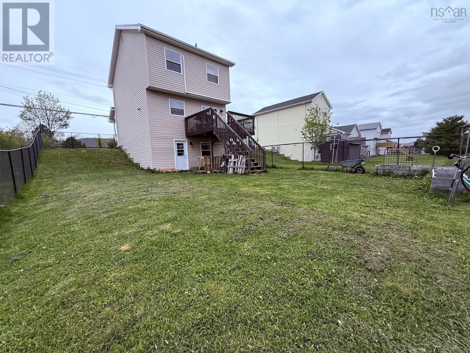 431 YOUNG Street - 16