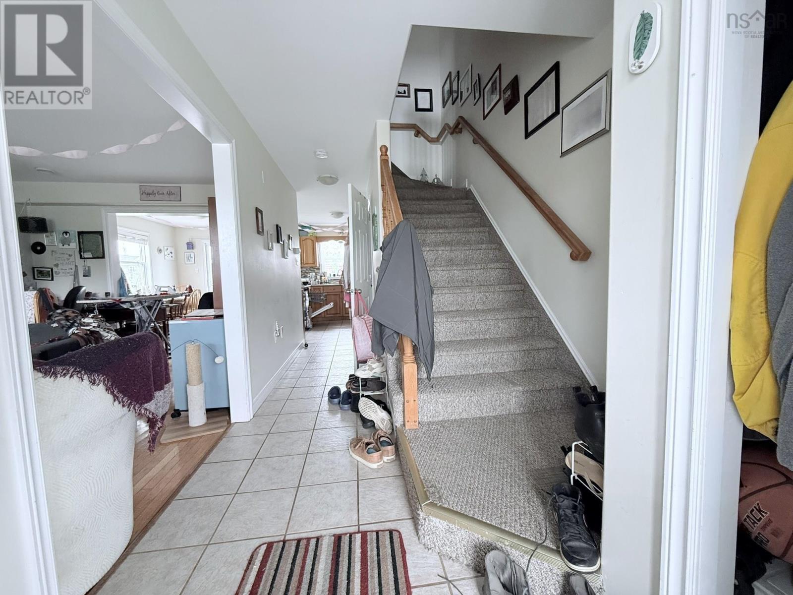 431 YOUNG Street - 11