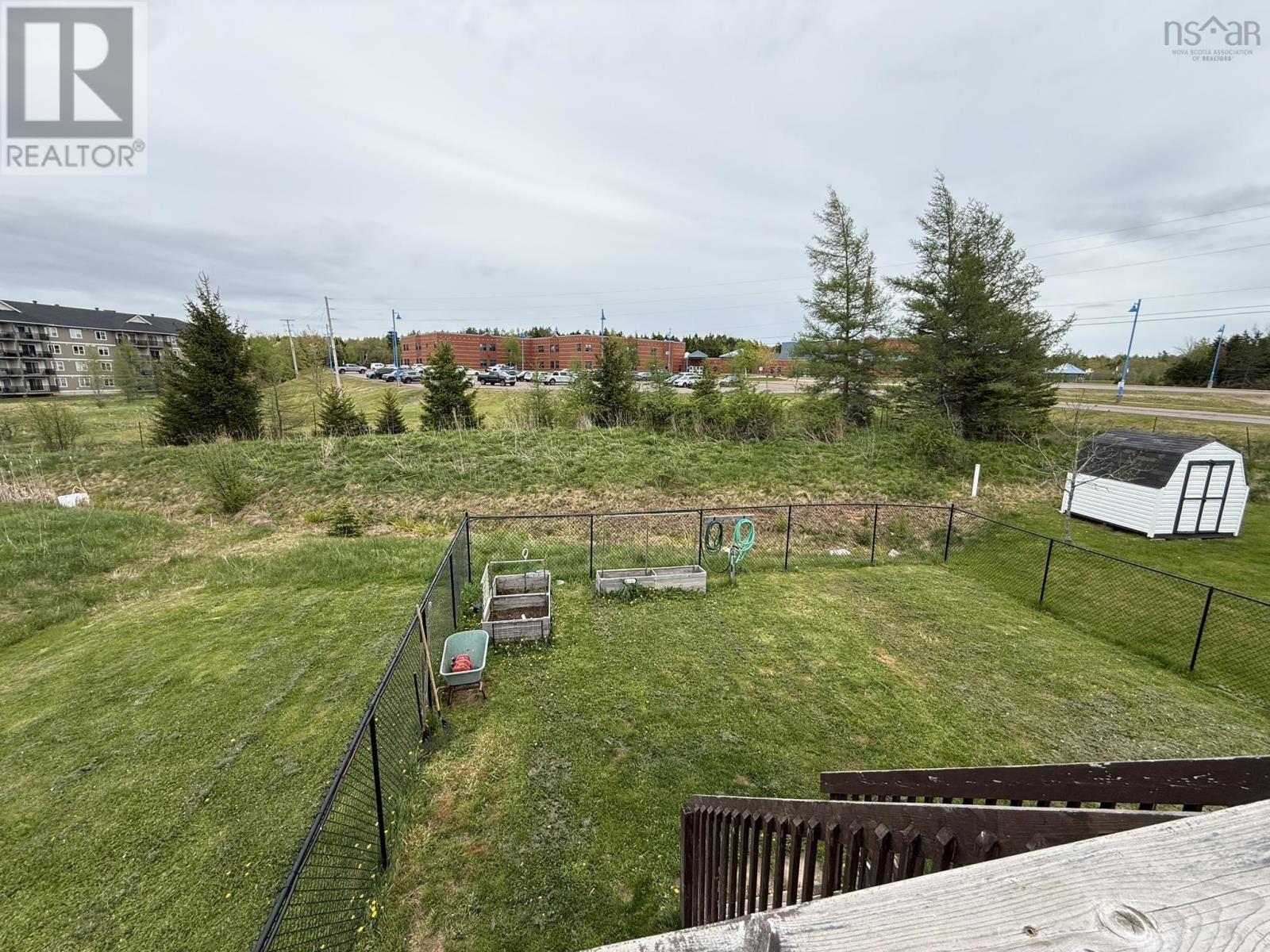431 YOUNG Street - 9