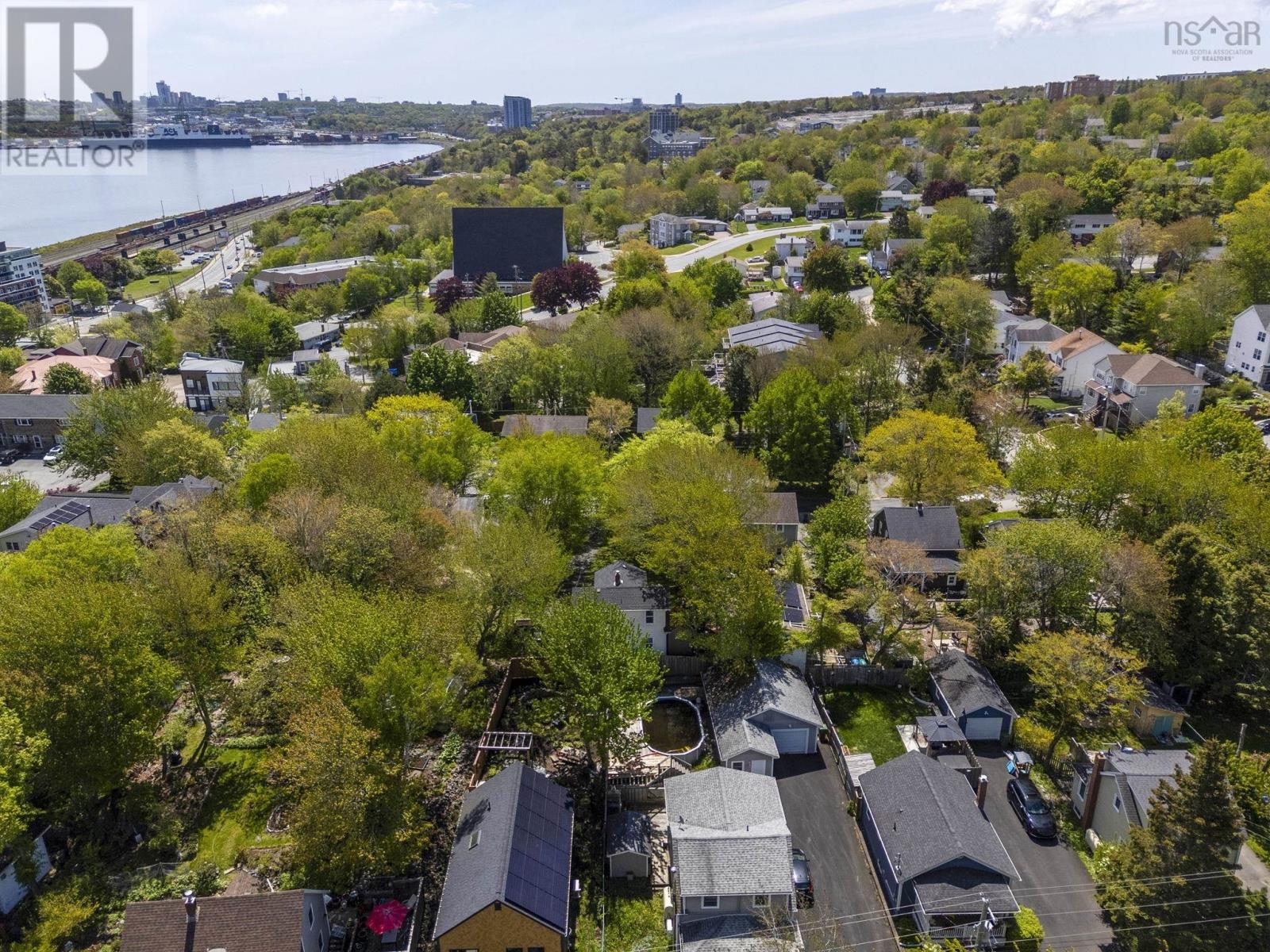 25 Pioneer Avenue - 4