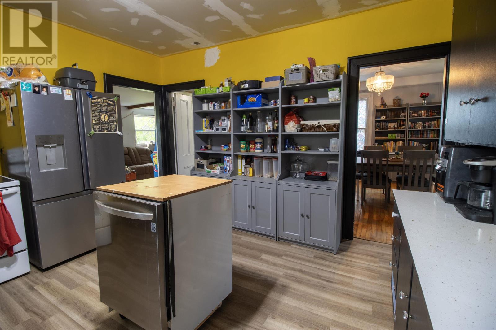 Property 7 of 39 of 67 Lawrencetown Lane