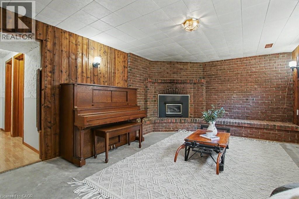 363 ROSELAWN Place - 20