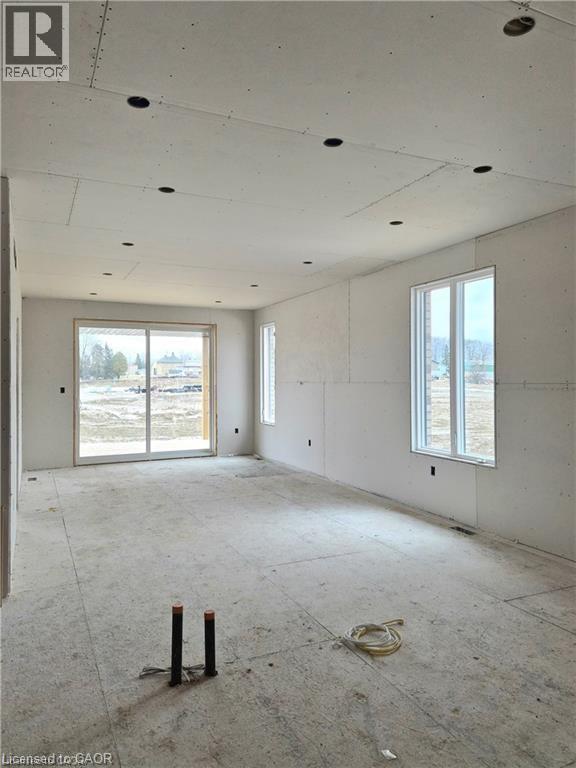 106 THACKERAY Way - 10
