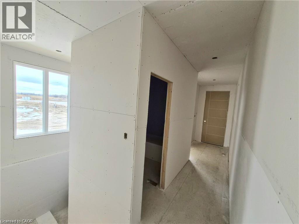 106 THACKERAY Way - 6