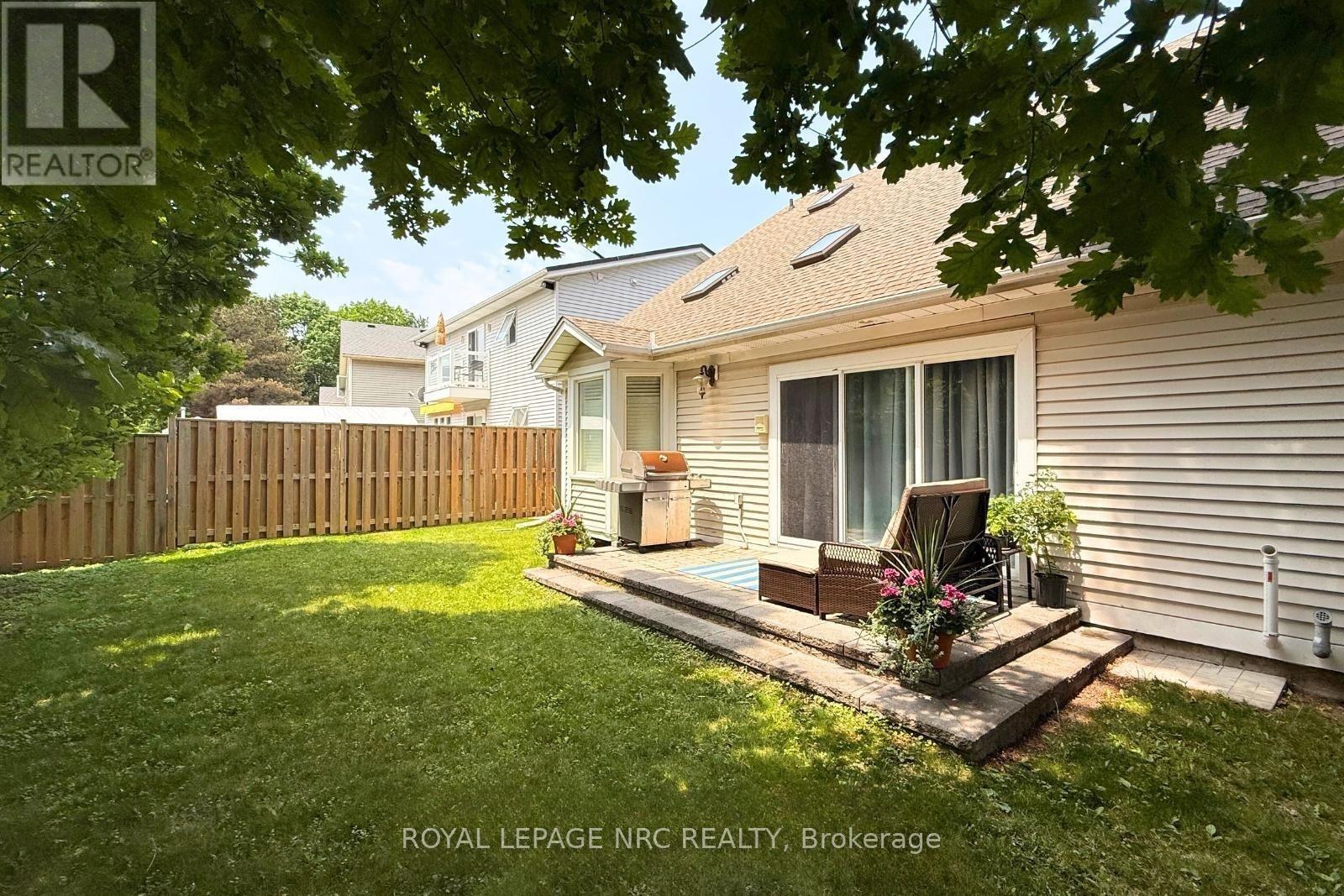 12 BRIGANTINE COURT - 30