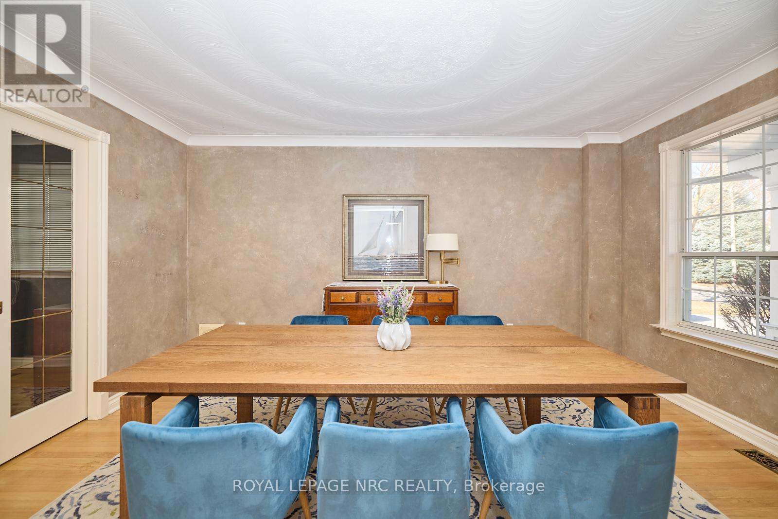 12 BRIGANTINE COURT - 4