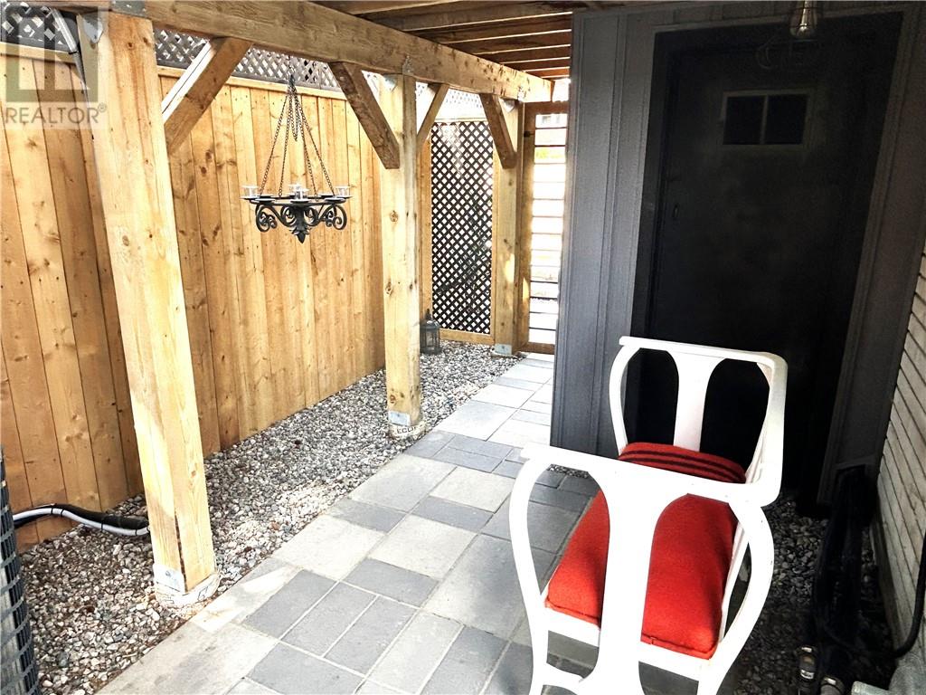 35 CEDAR Street - 22