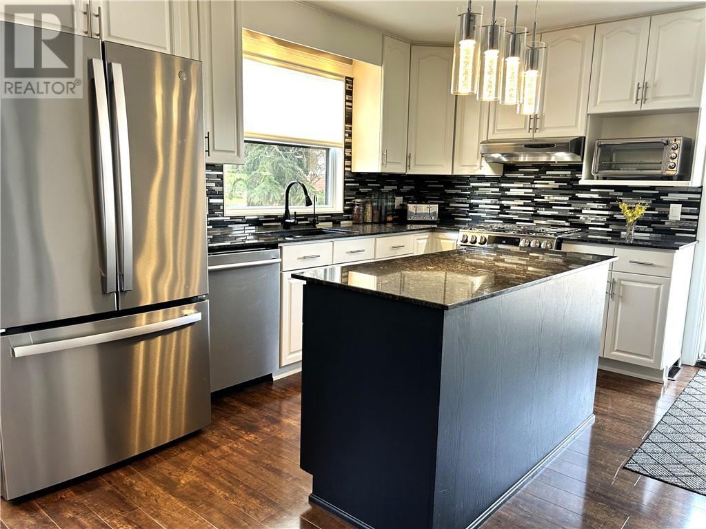 35 CEDAR Street - 23