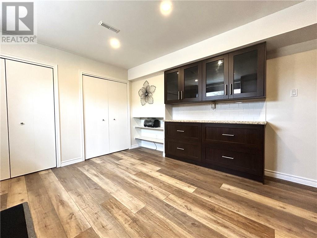 35 CEDAR Street - 42
