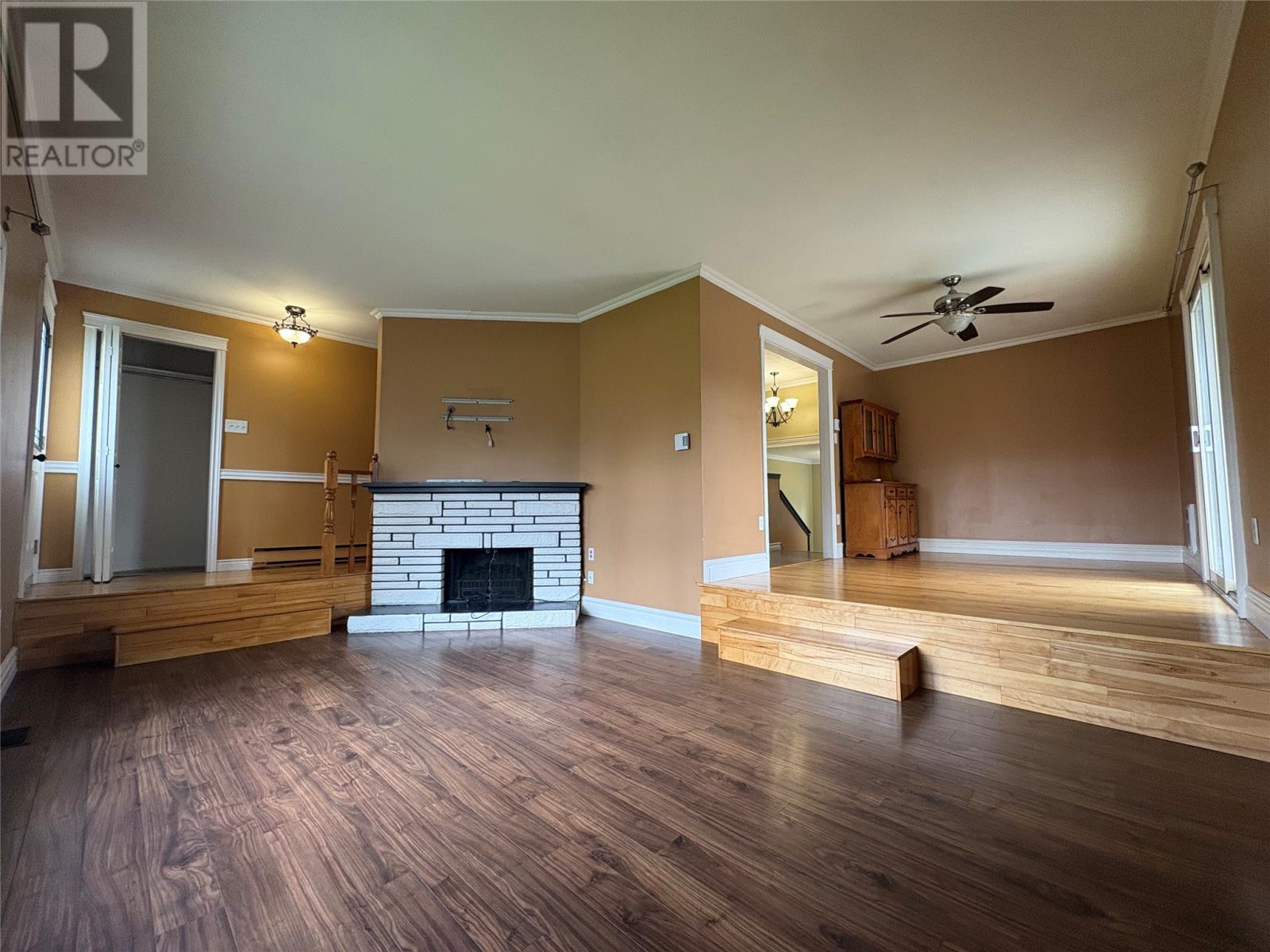 20 Midland Row - 5