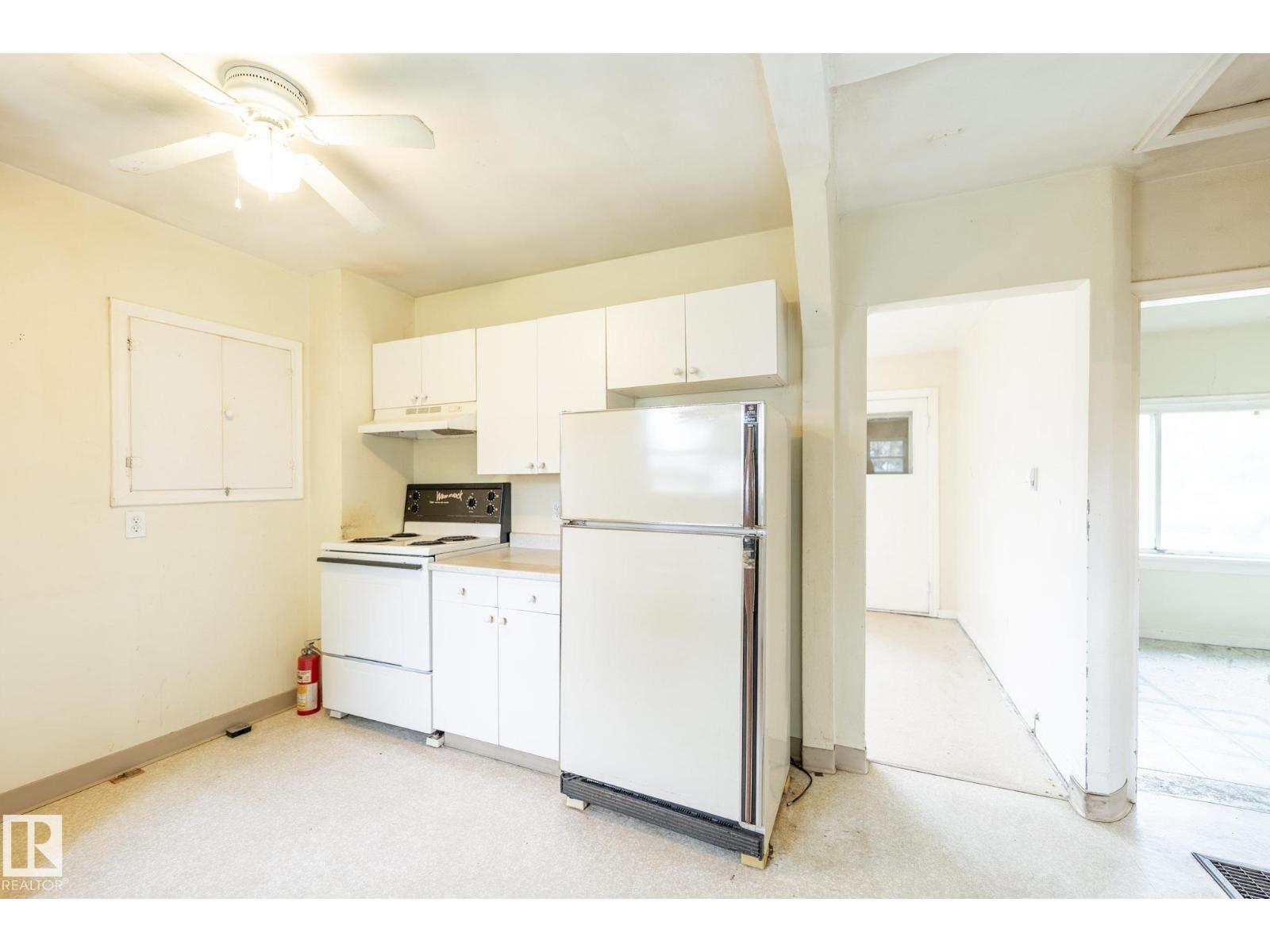 10235 106 ST - photo 3