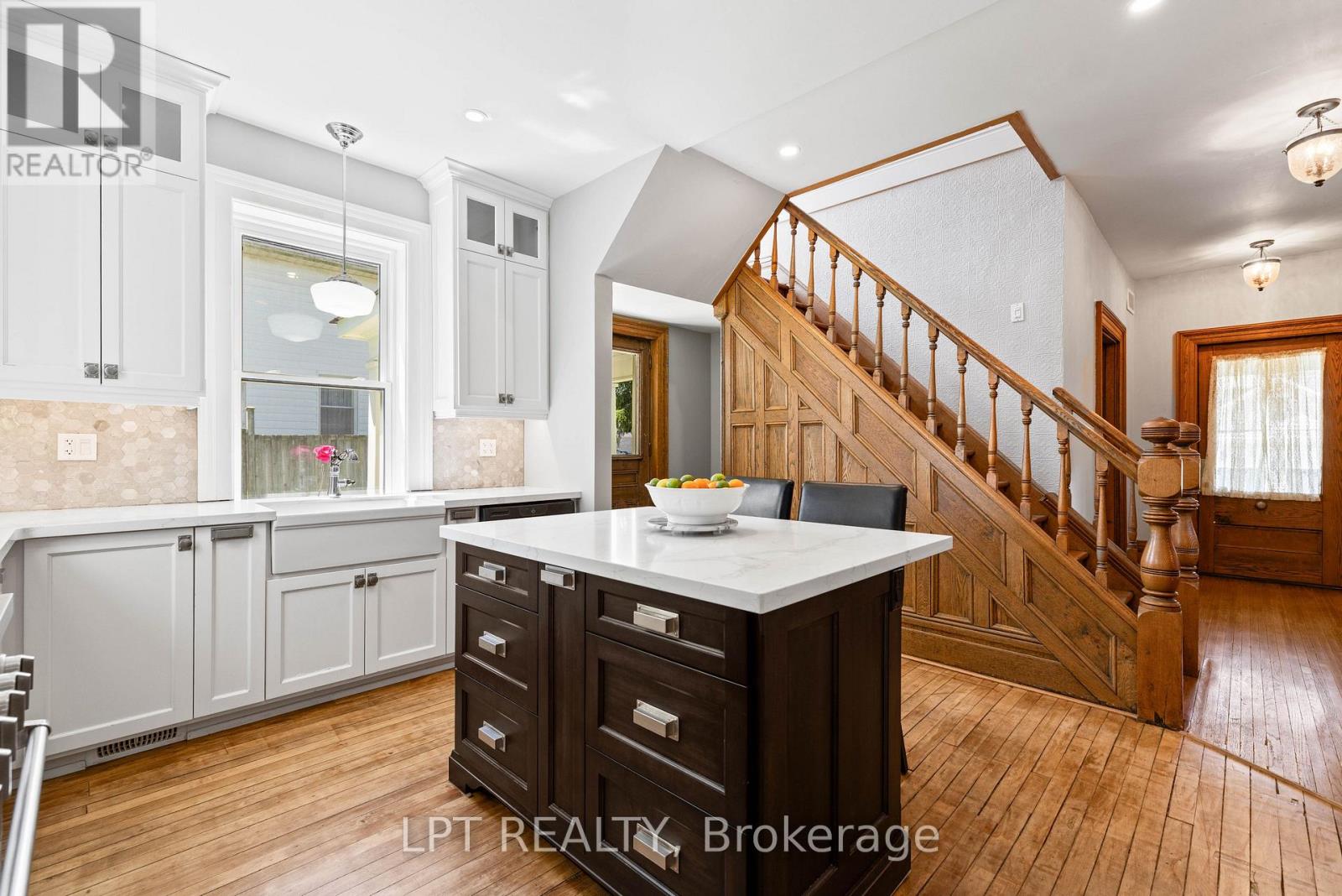 47 ALICE STREET - 21