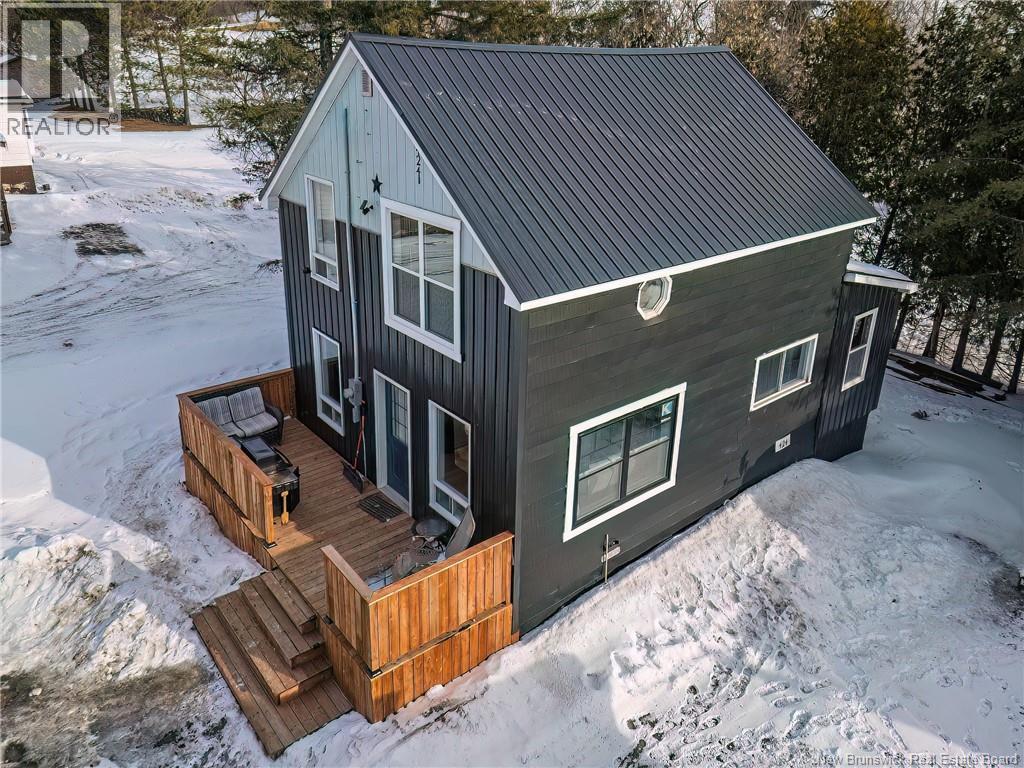 424 Tobique Road - 42