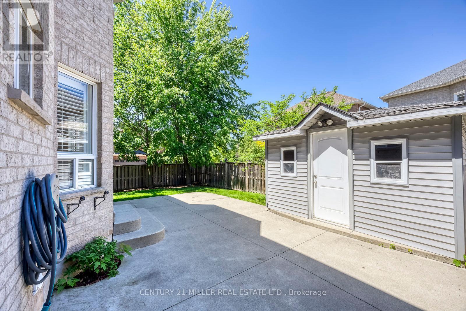 5253 NOVA CRESCENT - 34