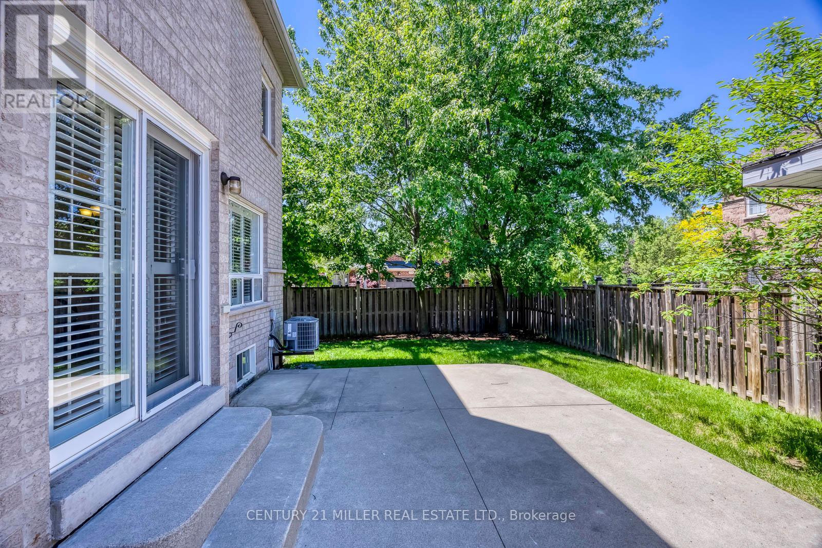 5253 NOVA CRESCENT - 36