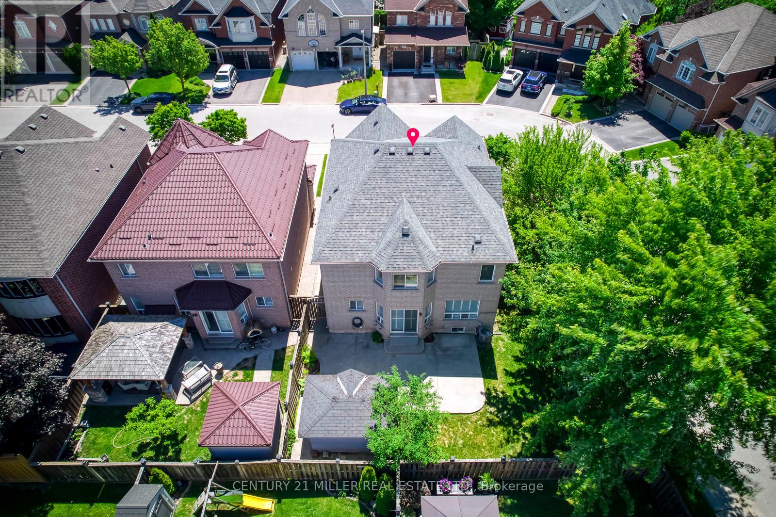 5253 NOVA CRESCENT - 44