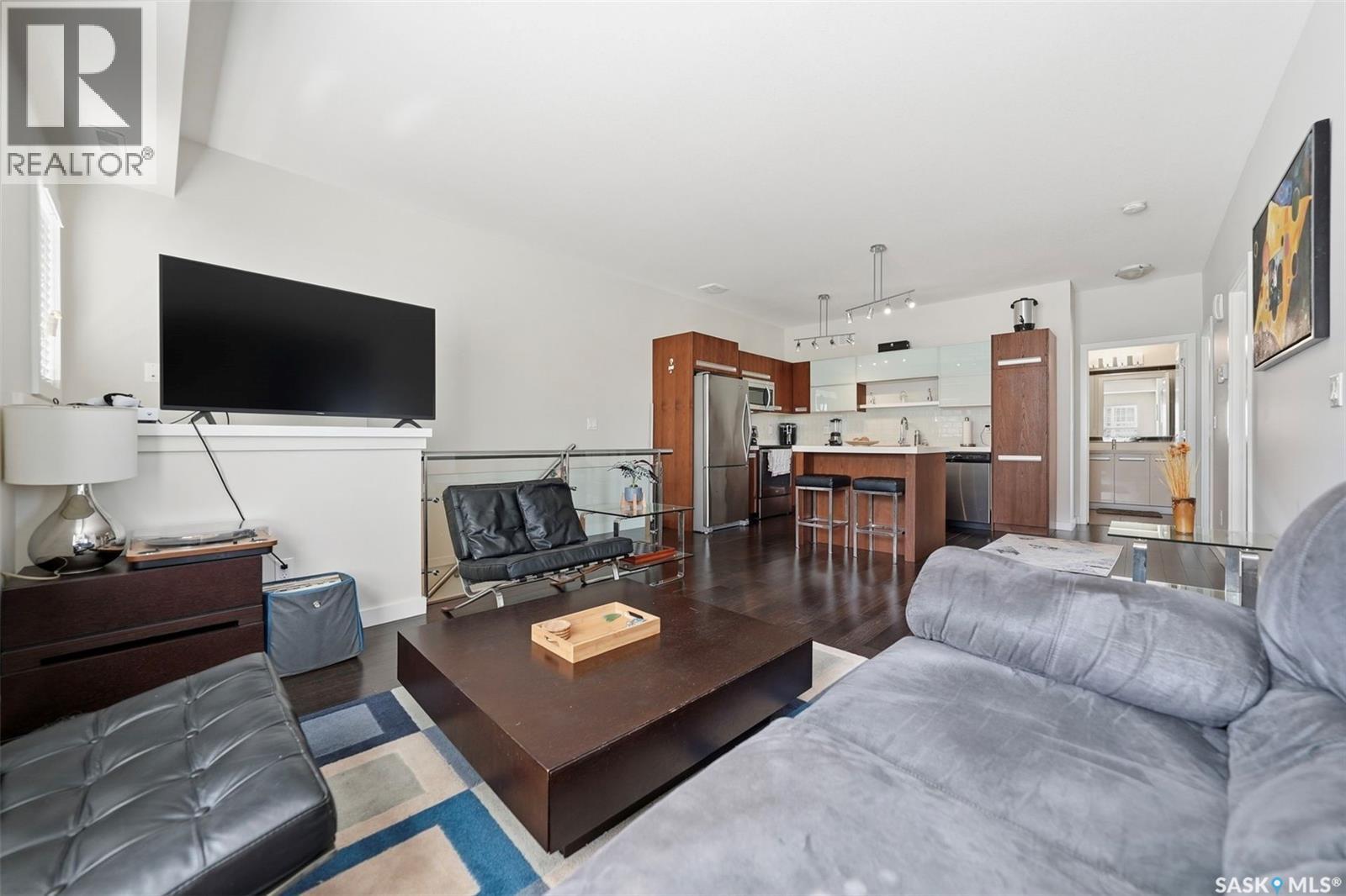 #204 3013 McClocklin ROAD - 11